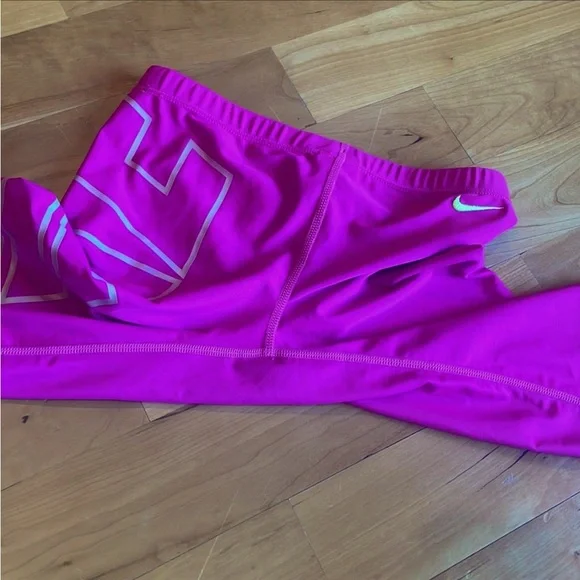 Nike Swim 30 Hot Pink Shorts Suit triathlon biking running - Picture 3 of 5